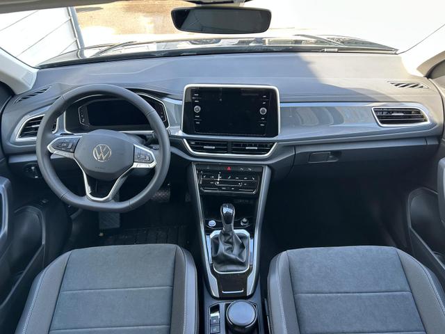 Volkswagen T-Roc Limited Style 1.5 TSI DSG AHK*Android Auto*Matrix LED*EasyOpen*R2D*ACC*SHZ*Kamera*17"*2Z Klimaauto 