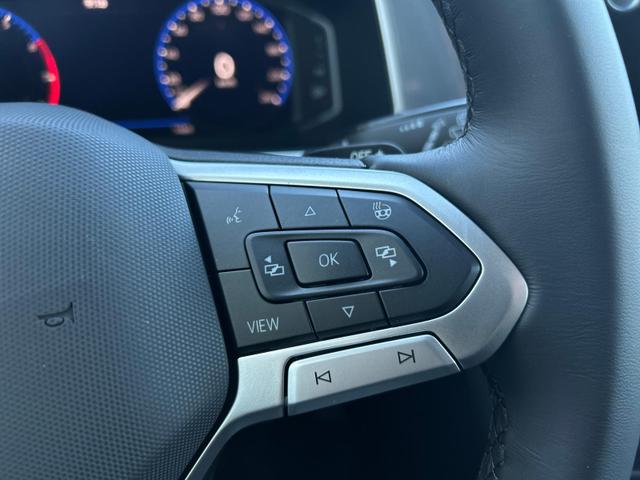 Volkswagen T-Roc Limited Style 1.5 TSI DSG AHK*Android Auto*Matrix LED*EasyOpen*R2D*ACC*SHZ*Kamera*17"*2Z Klimaauto 