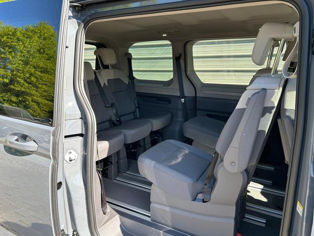 Volkswagen T7 Multivan Business 2.0 TDI, DSG AHK*7 Sitz*NAVI*Android Auto*SHZ*Matrix*17"*Kamera*3Z Klimaauto* 
