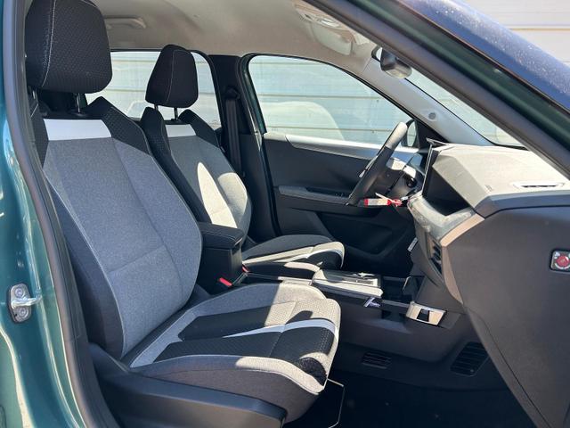 Frontera GS Hybrid 145 e-DCT6 7Sitzer*Navi*SHZ*TechPaket*LED*Kamera*Klimaauto* 