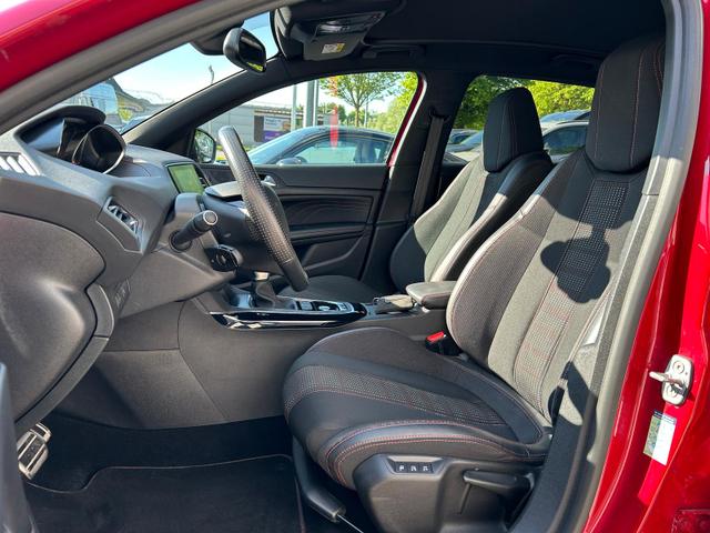 Peugeot 308 GT-Line 1.2l PureTech 130 EAT6 Pano*NAVI*Kamera*Keyless*SHZ* 