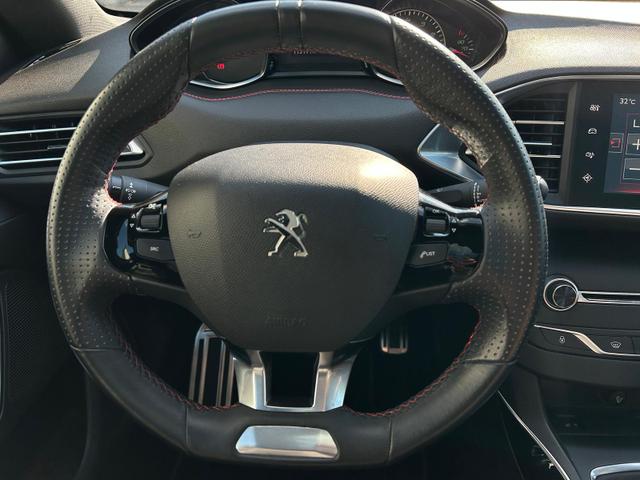 Peugeot 308 GT-Line 1.2l PureTech 130 EAT6 Pano*NAVI*Kamera*Keyless*SHZ* 