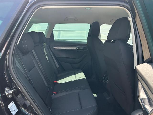 Skoda Karoq Extra Plus 2.0 TDI DSG AHK*Android Auto*Matrix*E-Heck*SHZ*ACC*Keyless*Kamera*17" LM* 2Z Klimaauto*SUNSET 