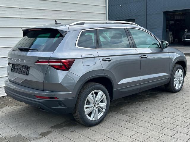 Skoda Karoq Extra 2.0 TDI DSG AHK*Android Auto*SHZ*ACC*Keyless*Kamera*17" LM* 2Z Klimaauto*SUNSET 