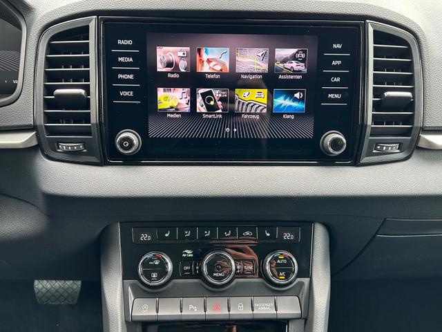 Skoda Karoq Extra 2.0 TDI DSG AHK*Android Auto*SHZ*ACC*Keyless*Kamera*17" LM* 2Z Klimaauto*SUNSET 