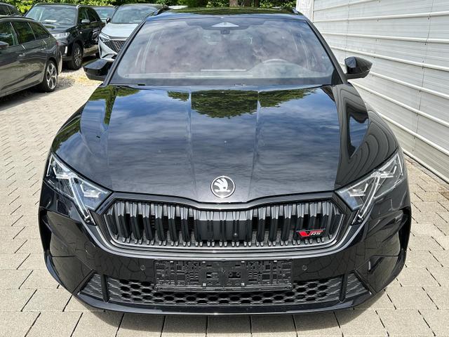Skoda Octavia Combi - RS Kombi 2.0 TSI DSG 265 PS AHK*Panorama*DCC*Android Auto*Navi*SHZ*360&deg;*E-Heck