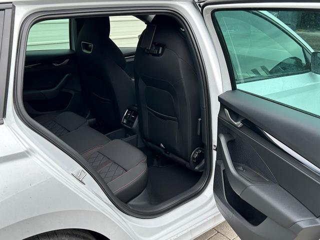 Octavia Combi RS Kombi 2.0 TSI DSG 265 PS AHK*Panorama*DCC*19"*Android Auto*Navi*SHZ*360&deg;*E-Heck 