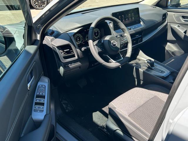 Nissan Qashqai N-CONNECTA 1.3 DIG-T mHEV AT Navi*Android Auto*Teilleder*SHZ*18"*Keyless*360&deg;Kamera*ACC 