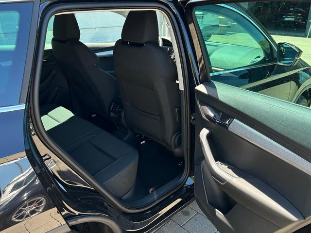 Skoda Karoq Extra 1.5 TSI DSG AHK*Android Auto*SHZ*ACC*Keyless*Kamera*17" LM* 2Z Klimaauto*SUNSET 
