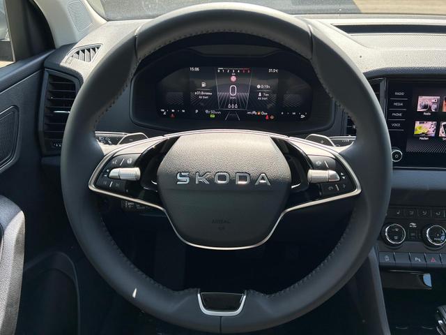 Karoq Extra 2.0 TDI DSG 4x4 AHK*Android Auto*SHZ*ACC*Keyless*Kamera*17" LM* 2Z Klimaauto*SUNSET 