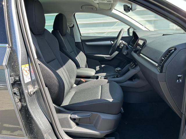 Karoq Extra 2.0 TDI DSG 4x4 AHK*Android Auto*SHZ*ACC*Keyless*Kamera*17" LM* 2Z Klimaauto*SUNSET 