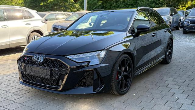 Audi RS3 Sportback 2.5l Quattro S tronic NAVI*SONOS*ParkAsst*360&deg;*Matrix*AsstPak*Keyless* 