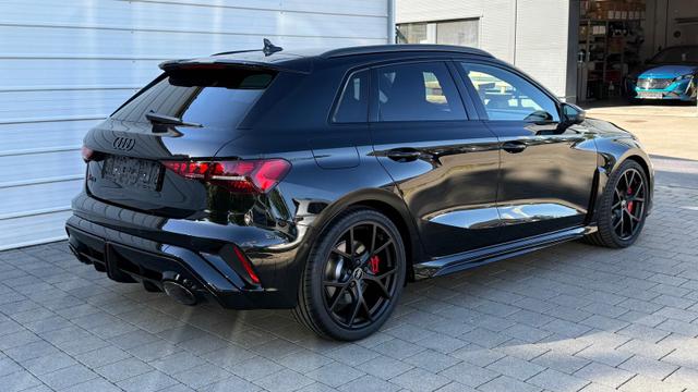 Audi RS3 Sportback 2.5l Quattro S tronic NAVI*SONOS*ParkAsst*360&deg;*Matrix*AsstPak*Keyless* 