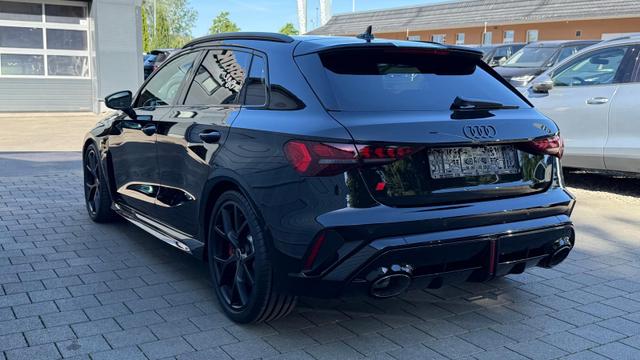 RS3 Sportback 2.5l Quattro S tronic NAVI*SONOS*ParkAsst*360&deg;*Matrix*AsstPak*Keyless* 