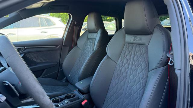 RS3 Sportback 2.5l Quattro S tronic NAVI*SONOS*ParkAsst*360&deg;*Matrix*AsstPak*Keyless* 
