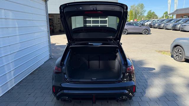 RS3 Sportback 2.5l Quattro S tronic NAVI*SONOS*ParkAsst*360&deg;*Matrix*AsstPak*Keyless* 