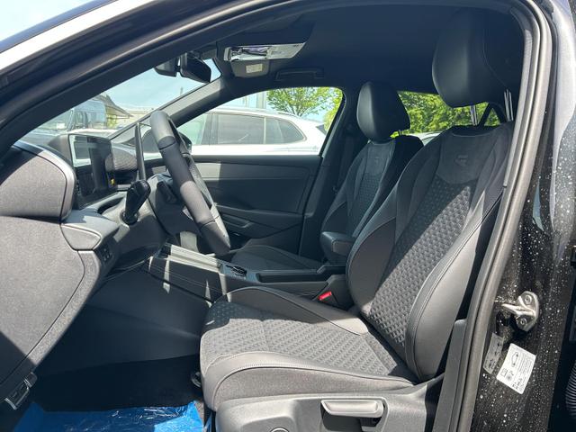 Volkswagen T-Roc R-Line 1.5 eTSI DSG Neues Modell*AHK*Android Auto*EasyOpen*SHZ*Kamera*ParkAsst*ACC*Keyless 