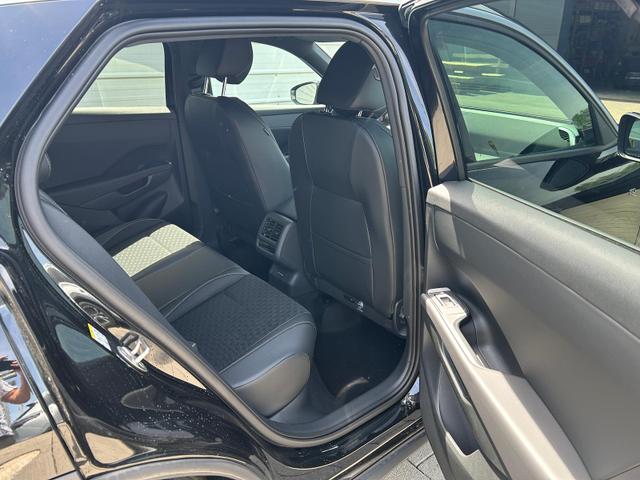 Volkswagen T-Roc R-Line 1.5 eTSI DSG Neues Modell*AHK*Android Auto*EasyOpen*SHZ*Kamera*ParkAsst*ACC*Keyless 