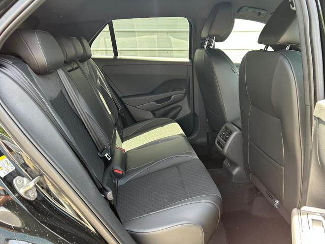 Volkswagen T-Roc R-Line 1.5 eTSI DSG Neues Modell*AHK*Android Auto*EasyOpen*SHZ*Kamera*ParkAsst*ACC*Keyless 