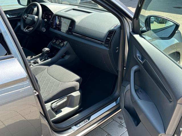Skoda Karoq Sportline 2.0 TDI DSG AHK*NAVI*Android Auto**SHZ*Keyless*Kamera*ACC 