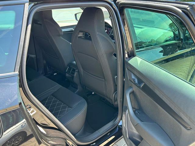 Skoda Karoq Sportline 2.0 TDI DSG AHK*NAVI*Android Auto**SHZ*Keyless*Kamera*ACC 