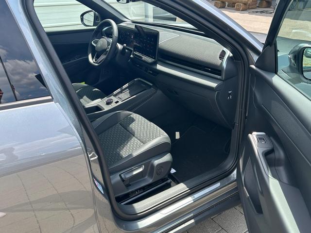 Volkswagen T-Roc R-Line 1.5 eTSI DSG Neues Modell*AHK*Matrix*19"*Android Auto*EasyOpen*SHZ*Kamera*ParkAsstPro*ACC*Keyless 