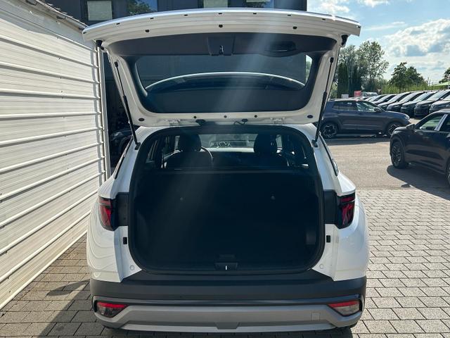 Hyundai TUCSON Black Line 1.6 T-GDi HEV AT Android Auto*Navi*SHZ*Kamera*2Z Klimaauto* 