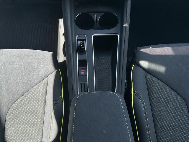 Skoda Elroq RS AHK*NAVI*Android Auto*W&auml;rmepumpe*SHZ*Matrix-LED*20"*HUD 