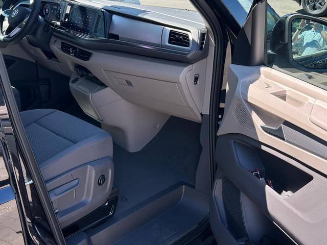 Volkswagen T7 Multivan Business 2.0 TDI, DSG AHK*7 Sitz*NAVI*Android Auto*SHZ*Matrix*17"*Kamera*3Z Klimaauto* 