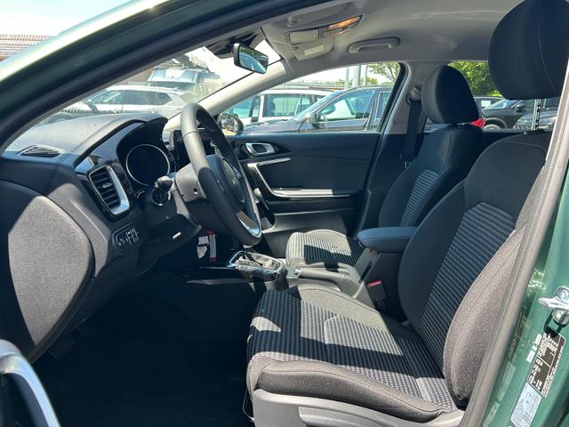 Kia Ceed Gold Android 1.5 T-GDi, DCT Auto*Navi*WinterPak*Klimaauto*16"*Kamera*PrivacyGlas* 