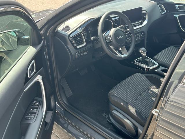 Kia Ceed Gold Android 1.5 T-GDi, DCT Auto*Navi*WinterPak*Klimaauto*16"*Kamera*PrivacyGlas* 