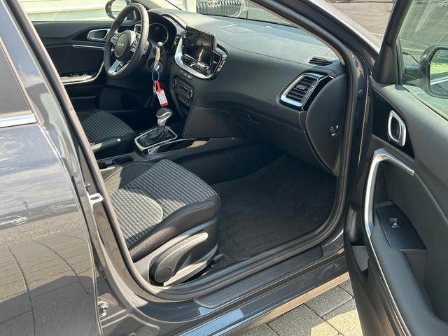 Kia Ceed Gold Android 1.5 T-GDi, DCT Auto*Navi*WinterPak*Klimaauto*16"*Kamera*PrivacyGlas* 