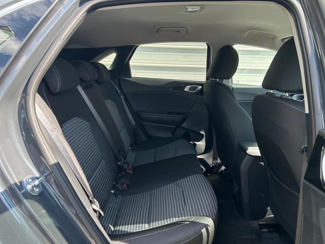 Kia Ceed Gold Android 1.5 T-GDi, DCT Auto*Navi*WinterPak*Klimaauto*16"*Kamera*PrivacyGlas* 