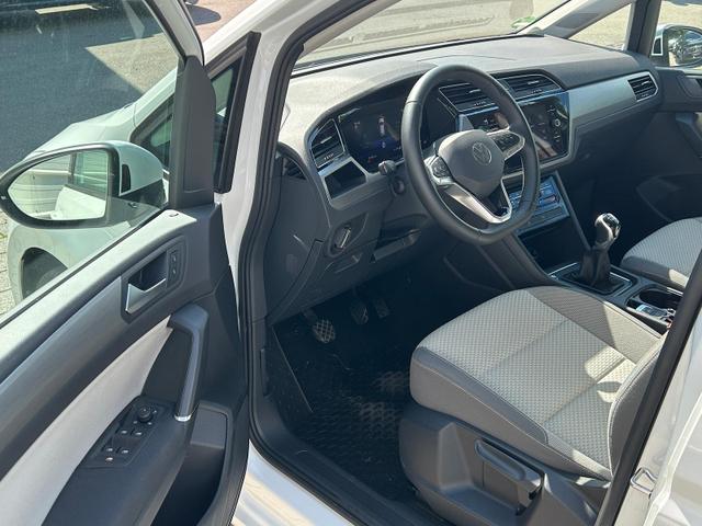 Volkswagen Touran 1.5 TSI 7 Sitzer*Android Auto*Navi*SHZ*ACC*PDC v/h*3Z Klimaauto* 