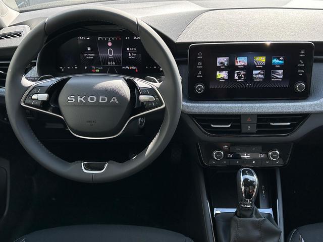 Skoda Kamiq Extra 1.5 TSI DSG AHK*Android Auto*BlackPak*Keyless*SHZ*Kamera*5J Garantie*Klimaauto 