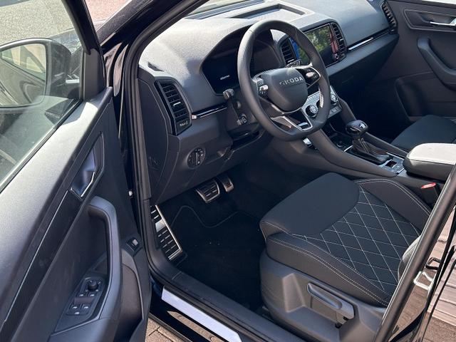 Skoda Karoq Sportline 1.5 TSI DSG AHK*NAVI*Android Auto**SHZ*Keyless*Kamera*ACC 