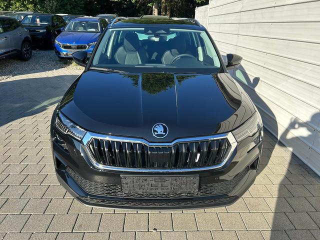 Skoda Karoq Extra Plus 1.5 TSI DSG AHK*Android Auto*Matrix*E-Heck*SHZ*ACC*Keyless*Kamera*17" LM* 2Z Klimaauto*SUNSET 