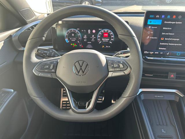 Volkswagen T-Roc R-Line 1.5 eTSI DSG Neues Modell*AHK*BlackStyle*Matrix*19"*Android Auto*EasyOpen*SHZ*Kamera*ParkAsstPro*ACC*Keyless 