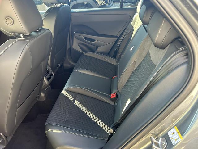 Volkswagen T-Roc R-Line 1.5 eTSI DSG Neues Modell*AHK*BlackStyle*Matrix*19"*Android Auto*EasyOpen*SHZ*Kamera*ParkAsstPro*ACC*Keyless 