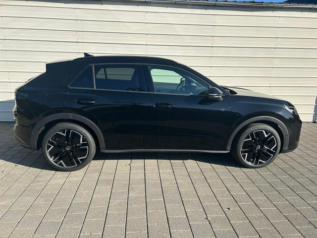Volkswagen T-Roc R-Line 1.5 eTSI DSG Neues Modell*AHK*BlackStyle*Matrix*19"*Android Auto*EasyOpen*SHZ*Kamera*ParkAsstPro*ACC*Keyless 