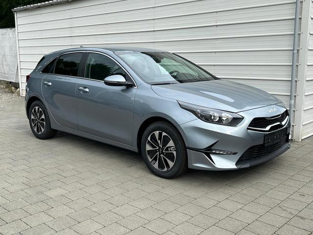 Kia Ceed - Gold 1.5 T-GDi, DCT Android Auto*Navi*WinterPak*Klimaauto*16"*Kamera*PrivacyGlas*