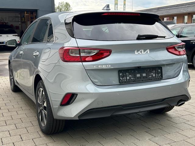 Kia Ceed Gold 1.5 T-GDi, DCT Android Auto*Navi*WinterPak*Klimaauto*16"*Kamera*PrivacyGlas* 