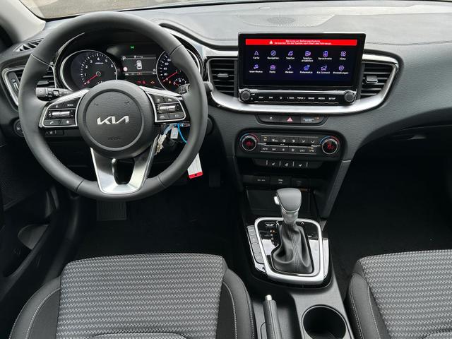 Ceed Gold 1.5 T-GDi, DCT Android Auto*Navi*WinterPak*Klimaauto*16"*Kamera*PrivacyGlas* 