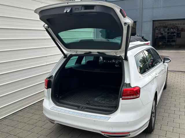 Volkswagen Passat Variant R-Line 1.5 TSI Android Auto*Navi*SHZ*E-Heck*ACC*Kamera* 