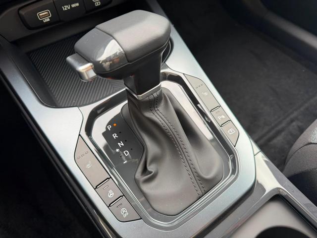 XCeed Silver Facelift 1.6 T-GDi DCT7 Android Auto*Navi*SHZ*Kamera*2Z-Klimaauto*PrivacyGlas 