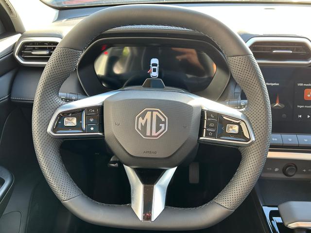 MG ZS Luxury HEV+ 197 PS MJ26 *Pano*Navi*Android Auto*SHZ*360&deg;*Kunstleder*Klimaauto*ACC 