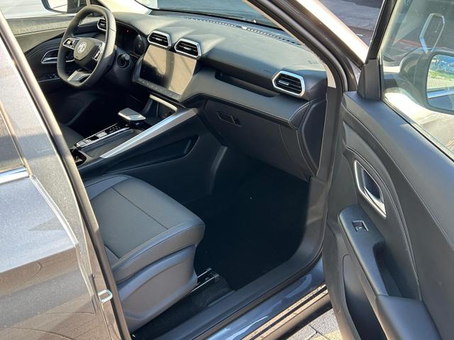 MG ZS Luxury HEV+ 197 PS MJ26 *Pano*Navi*Android Auto*SHZ*360&deg;*Kunstleder*Klimaauto*ACC 