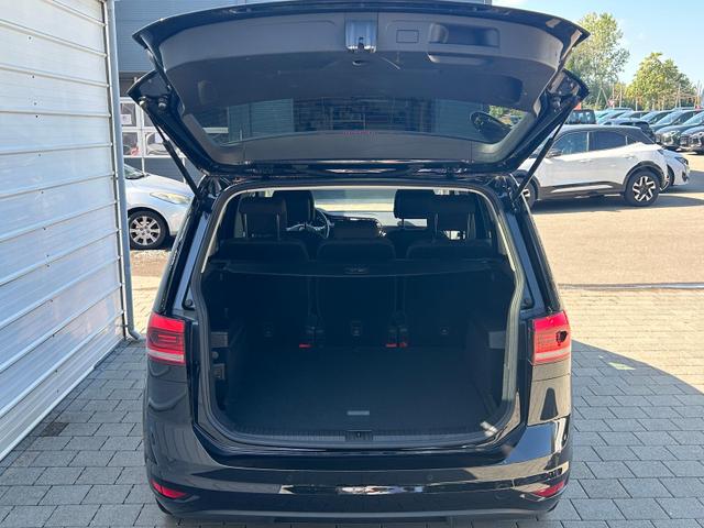 Volkswagen Touran 1.5 TSI AHK*Navi*SHZ*Kamera*Keyless*3Z Klimaauto*ACC*17" 