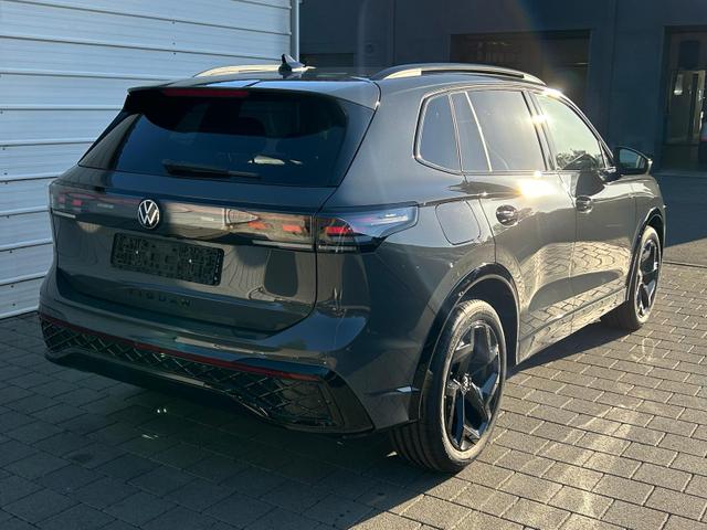 Volkswagen Tiguan R-Line 1.5 eTSI DSG AHK*BlackStyle*ParkAsstPro*360&deg; Kamera*Android Auto*Navi*SHZ*Matrix*HUD 