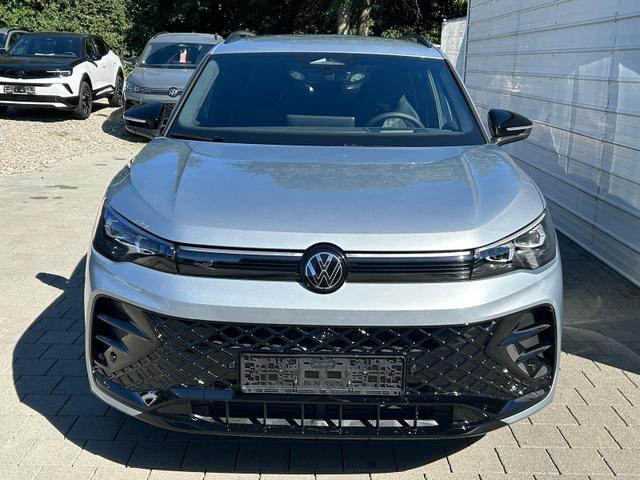 Volkswagen Tiguan R-Line 1.5 eTSI DSG AHK*BlackStyle*ParkAsstPro*360&deg; Kamera*Android Auto*Navi*SHZ*Matrix*HUD 